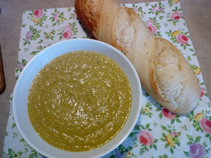 Zupa krem z cukinii i warzyw Zupa krem z cukinii i warzyw