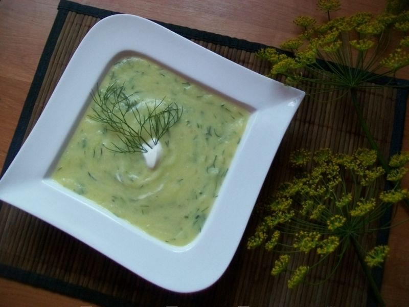 Zupa krem z cukinii z koperkiem