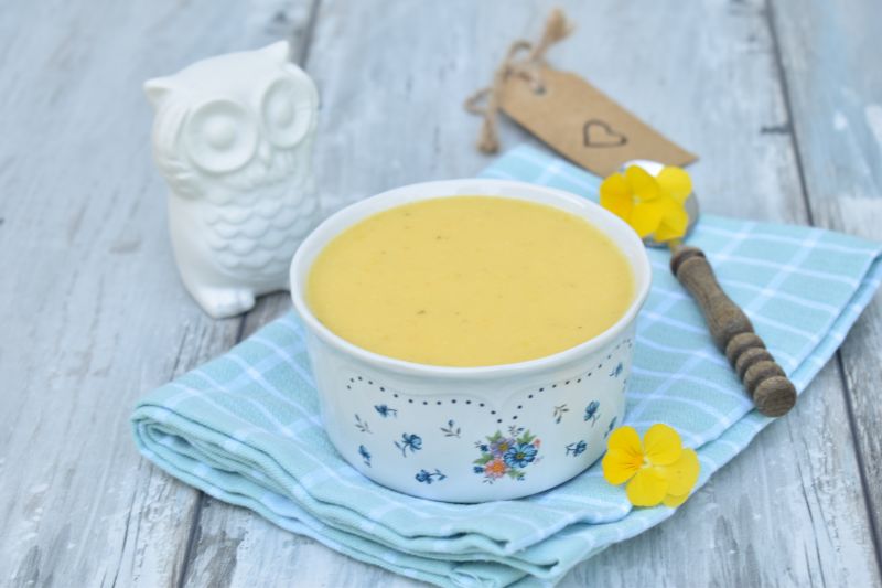 Zupa krem z cukinii z serkiem topionym Zupa krem z cukinii z serkiem topionym