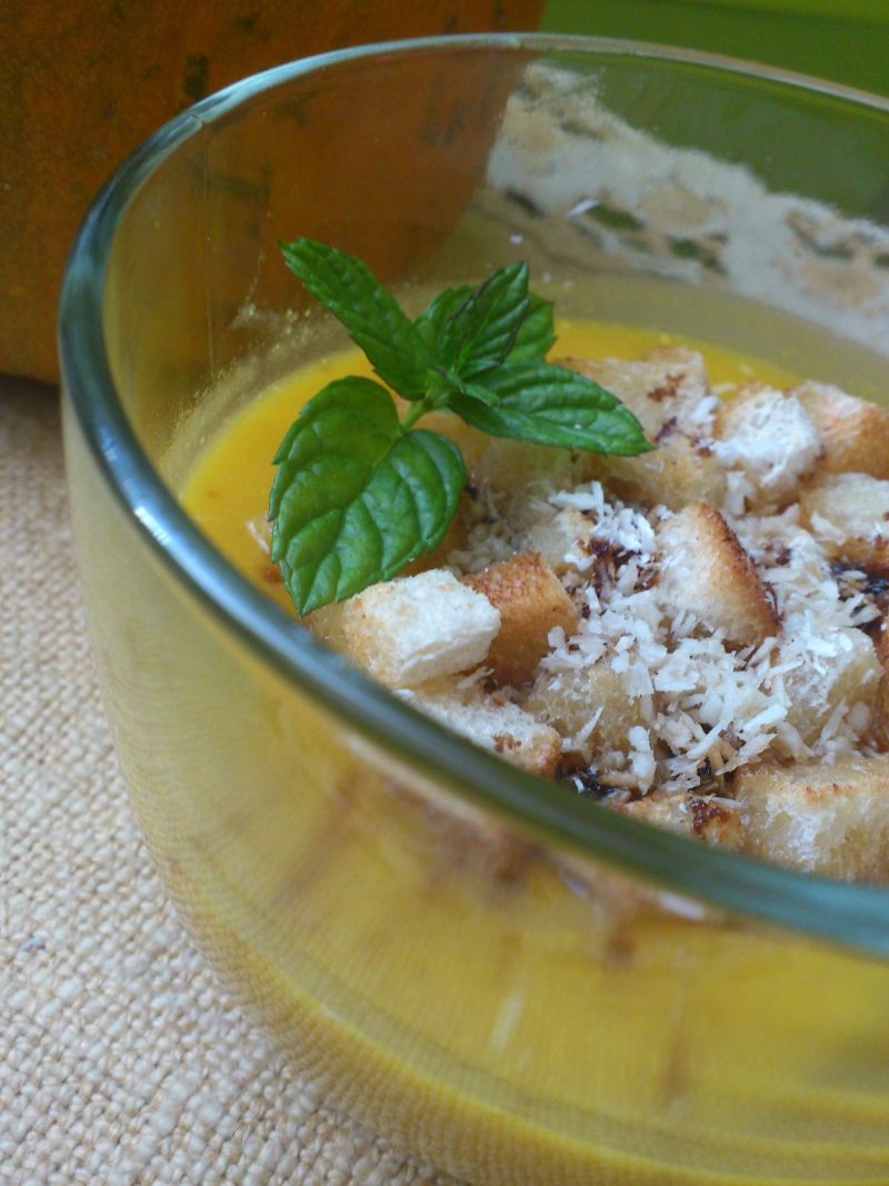 Zupa krem z dyni a słodko Zupa krem z dyni a słodko