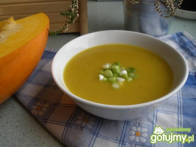 Zupa krem z dyni z curry
