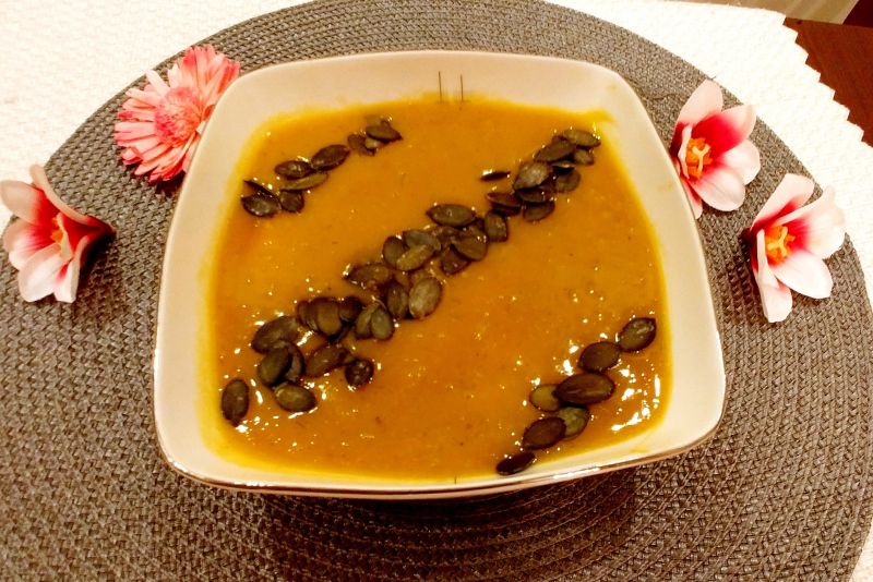 Zupa - krem z dyni z krewetkami Zupa - krem z dyni z krewetkami