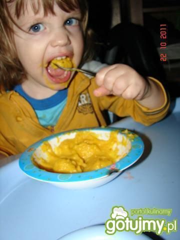 Zupa krem z dyni ze śliwką