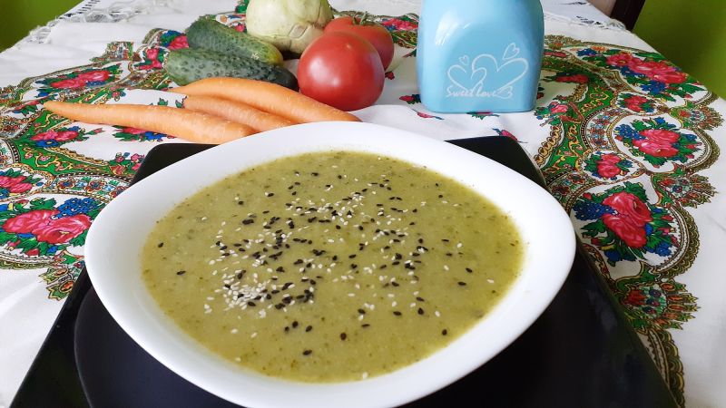 Zupa-krem z kalarepy