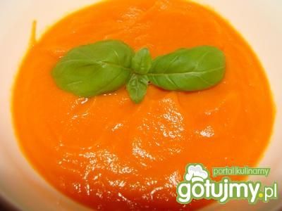 Zupa krem z marchewką i chili