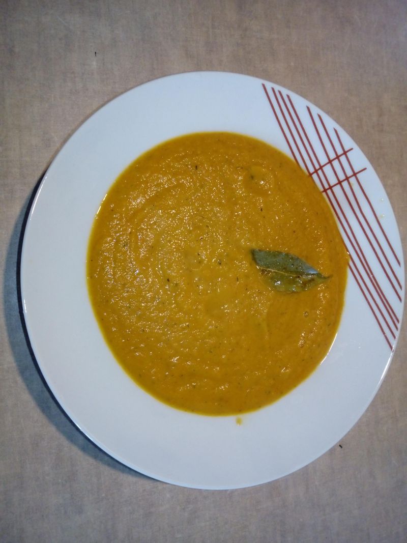 Zupa krem z marchewki