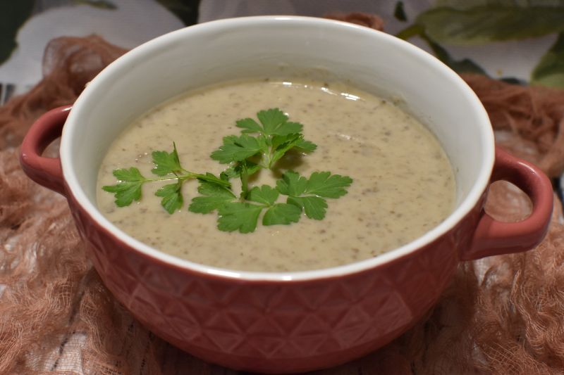 Zupa krem z pieczarek Zupa krem z pieczarek