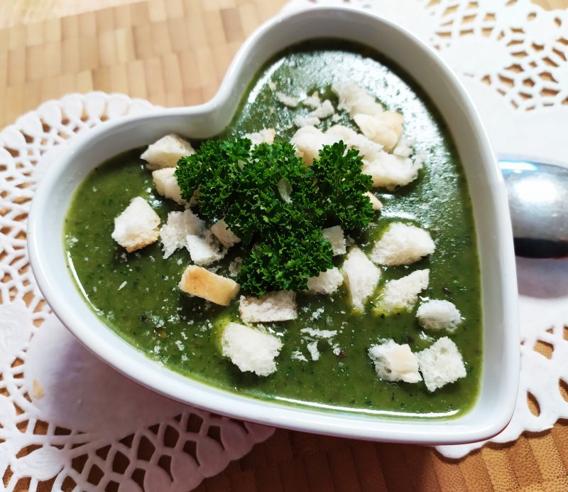 Zupa-krem z pokrzywy