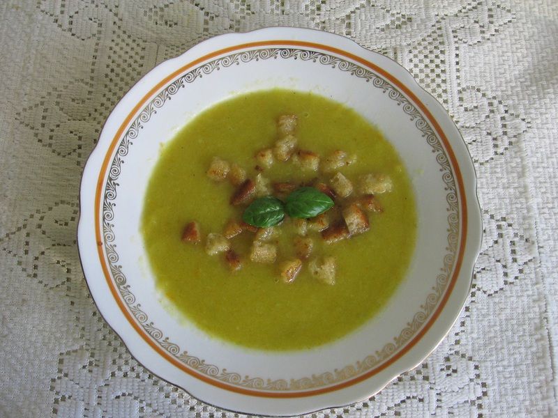 Zupa krem z pora i selera naciowego Zupa krem z pora i selera naciowego