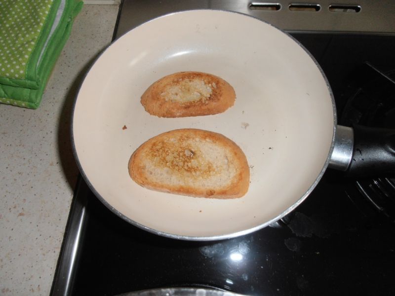Zupa krem z pora z grzanką z chleba