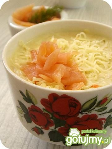 Zupa-krem z pora z łososiem