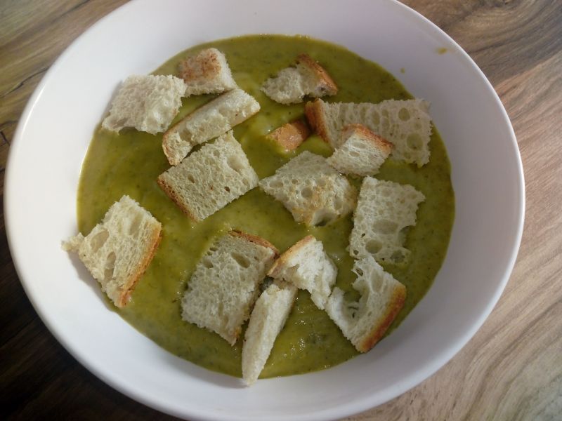 Zupa krem z sałatą