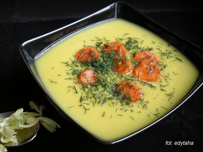 Zupa krem z selera naciowego Zupa krem z selera naciowego