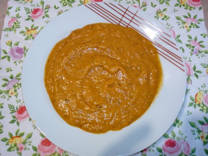 Zupa krem z soczewicy