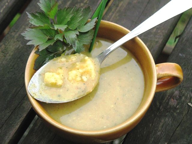 Zupa krem z warzyw z kaszą jaglaną Zupa krem z warzyw z kaszą jaglaną