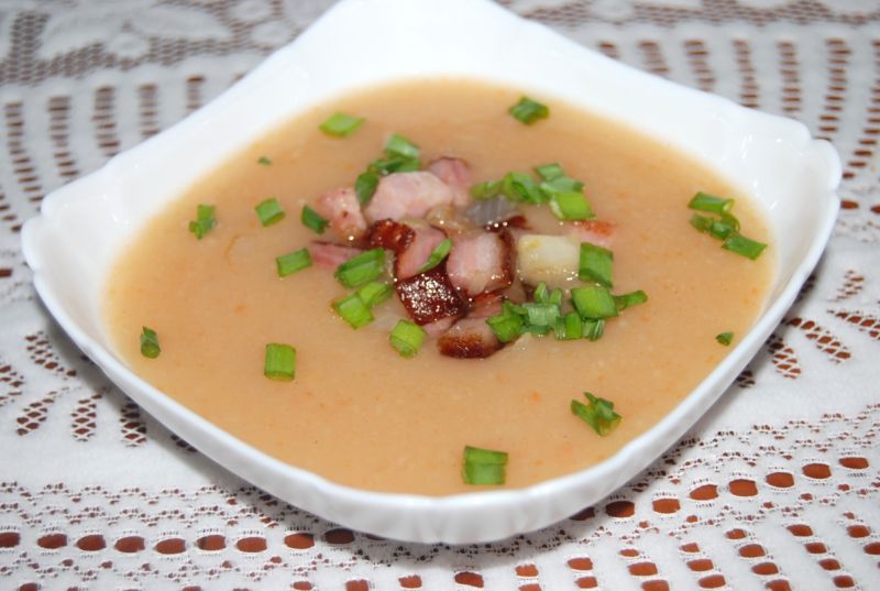 Zupa krem z ziemniaków z boczkiem