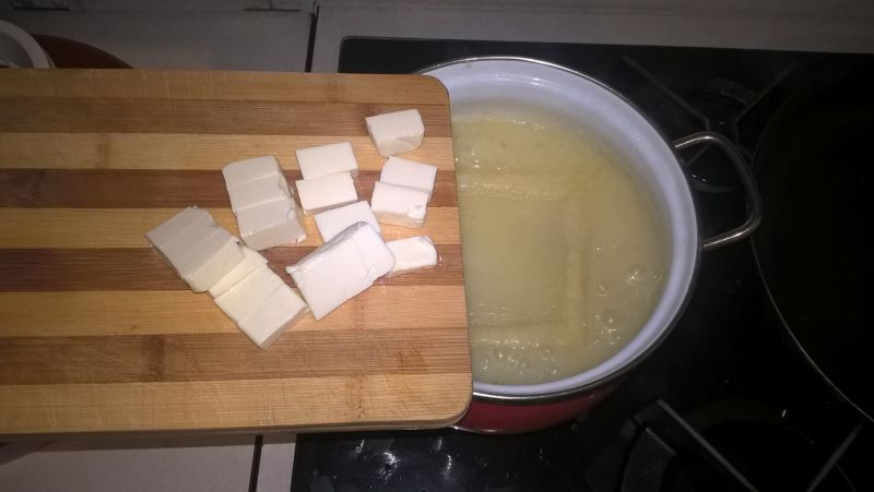 Zupa-krem z ziemniaków z chrupiącym boczkiem