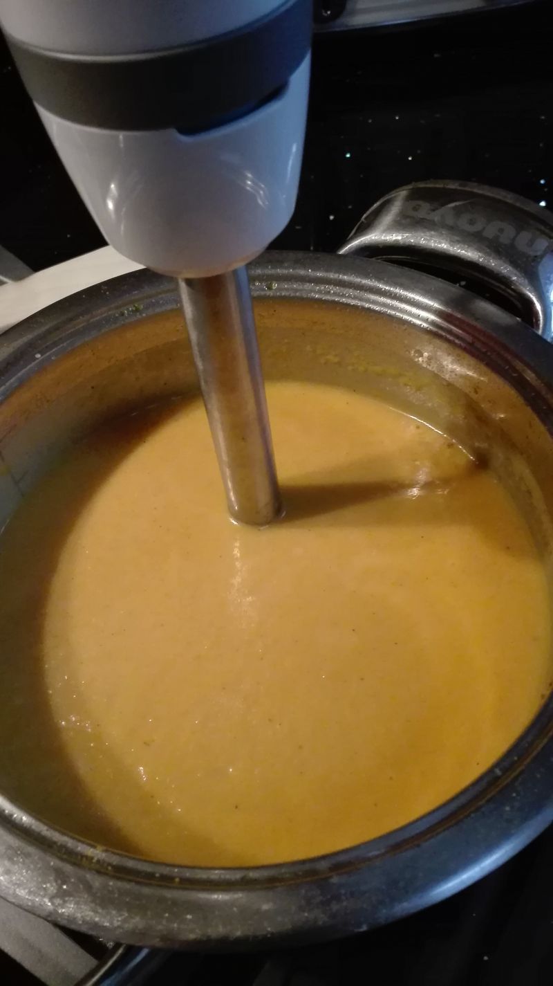 Zupa - krem ze słodkich ziemniaków
