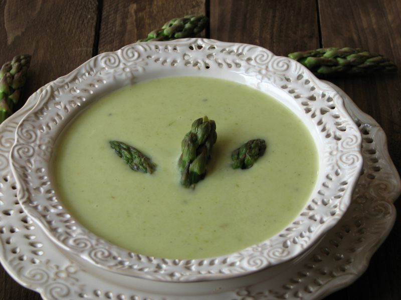 Zupa krem ze szparagów