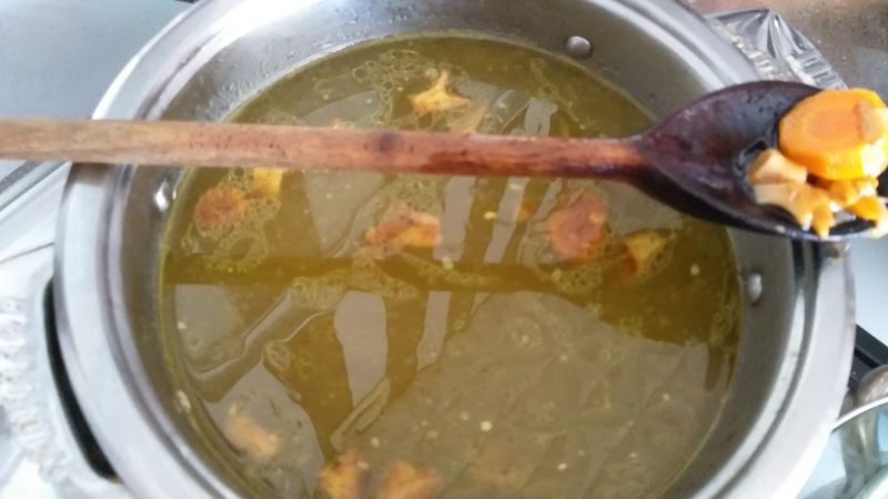 Zupa kurkowa z kalafiorem