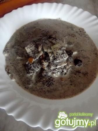 Zupa makowa z łazankami Zupa makowa z łazankami