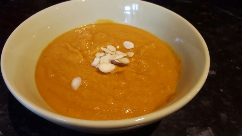Zupa marchewkowa z soczewicą i imbirem Zupa marchewkowa z soczewicą i imbirem