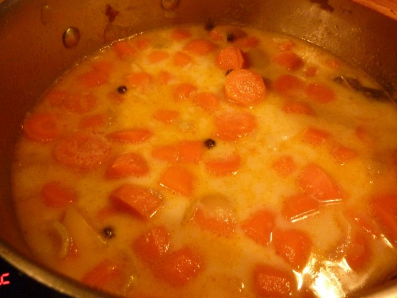 Zupa marchewkowo imbirowa