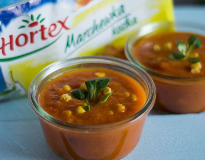 Zupa marchewkowo-pomidorowa 