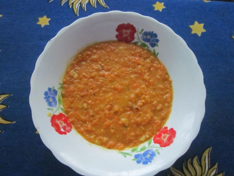 Zupa marchewkowo-ziemniaczana Zupa marchewkowo-ziemniaczana