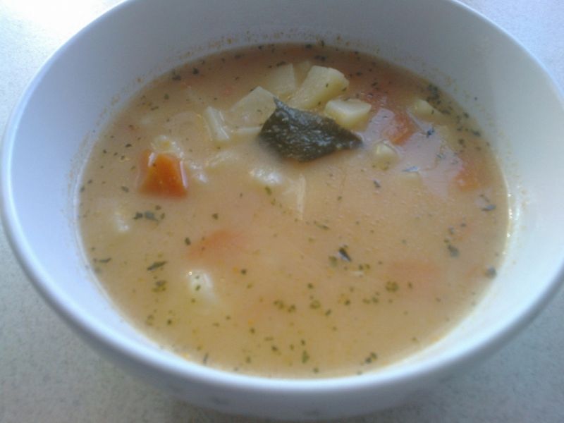 Zupa marchwiowo –selerowa Zupa marchwiowo –selerowa