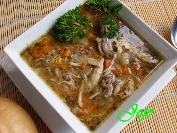 Zupa miesna a la flaczki.