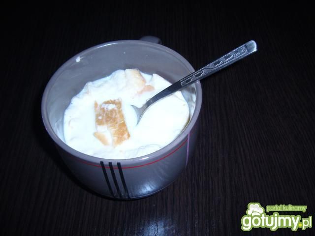 Zupa mleczna na bułeczce. Zupa mleczna na bułeczce.