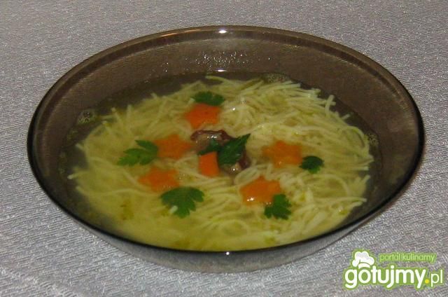 Zupa na kapuścianym kwasie