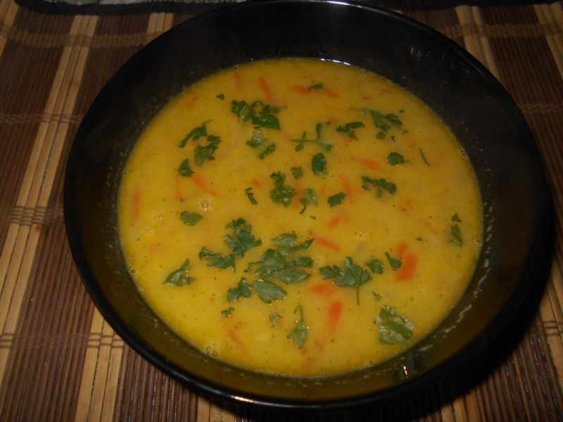 Zupa na końcówkach szparagów