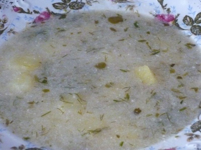 Zupa ogórkowa na indyku z koperkiem  Zupa ogórkowa na indyku z koperkiem
