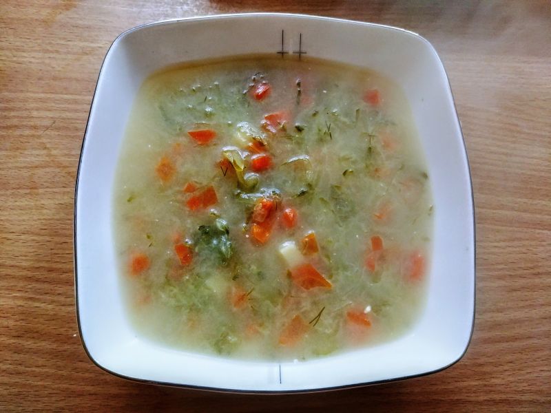 Zupa ogórkowo - koperkowa  Zupa ogórkowo - koperkowa