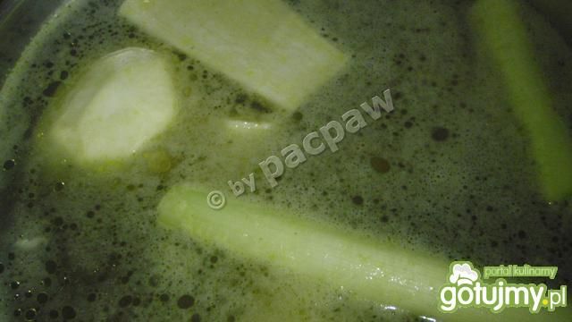 Zupa ogórkowo-marchewkowa