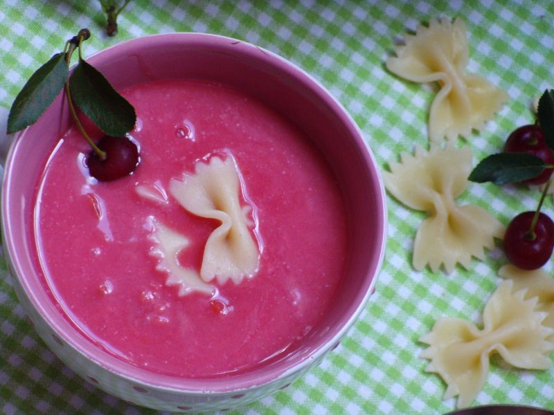 Zupa owocowa wiśniowa