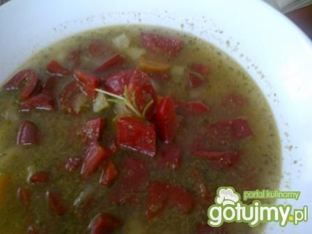 Zupa paprykowa z pesto Zupa paprykowa z pesto