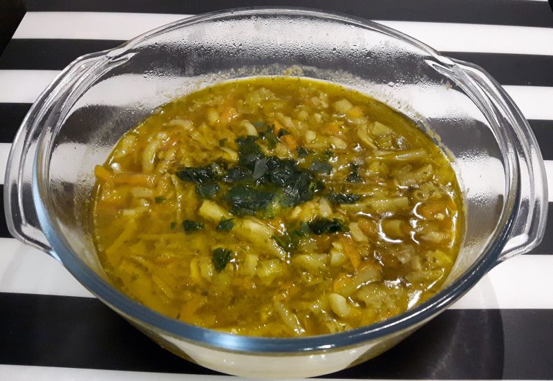 Zupa pesto z fasolką szparagową Zupa pesto z fasolką szparagową