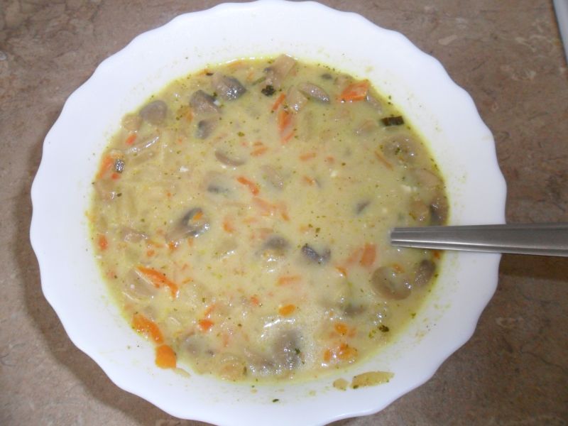 Zupa pieczarkowa