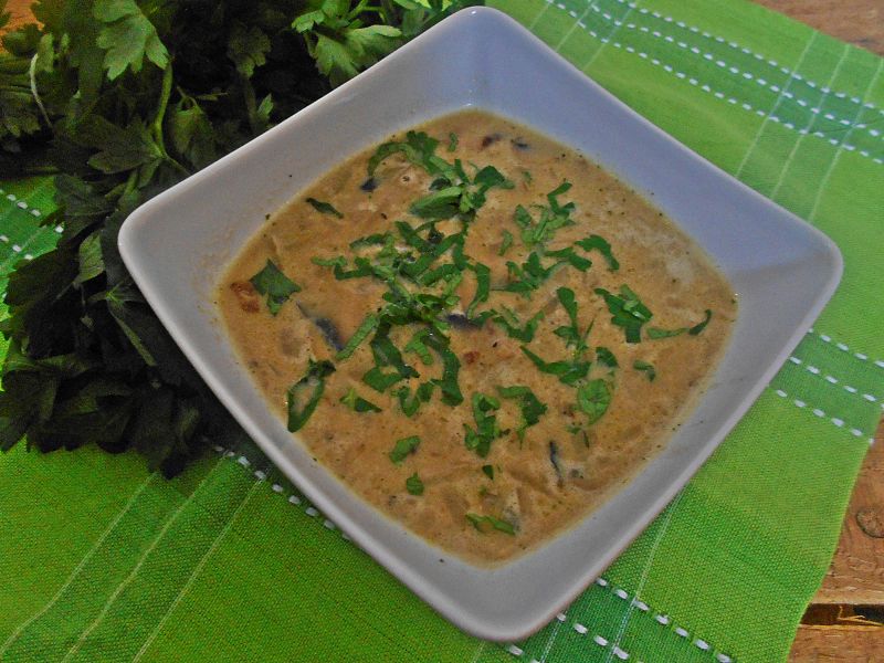 Zupa pieczarkowo-kalarepkowa Zupa pieczarkowo-kalarepkowa