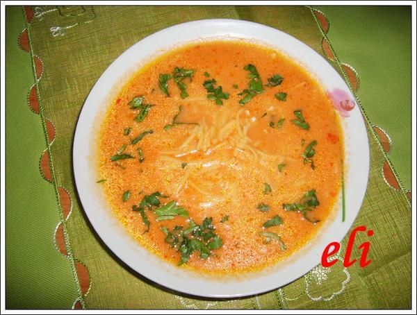 Zupa pomidorowa Eli z makaronem Zupa pomidorowa Eli z makaronem