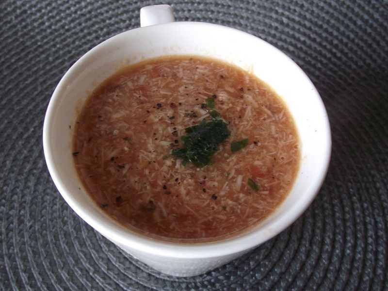 Zupa pomidorowa z kurczakiem Zupa pomidorowa z kurczakiem