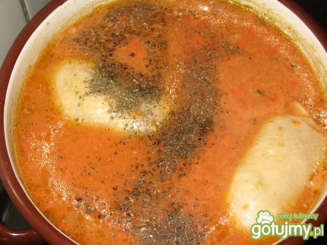 Zupa pomidorowa z lanym ciastem