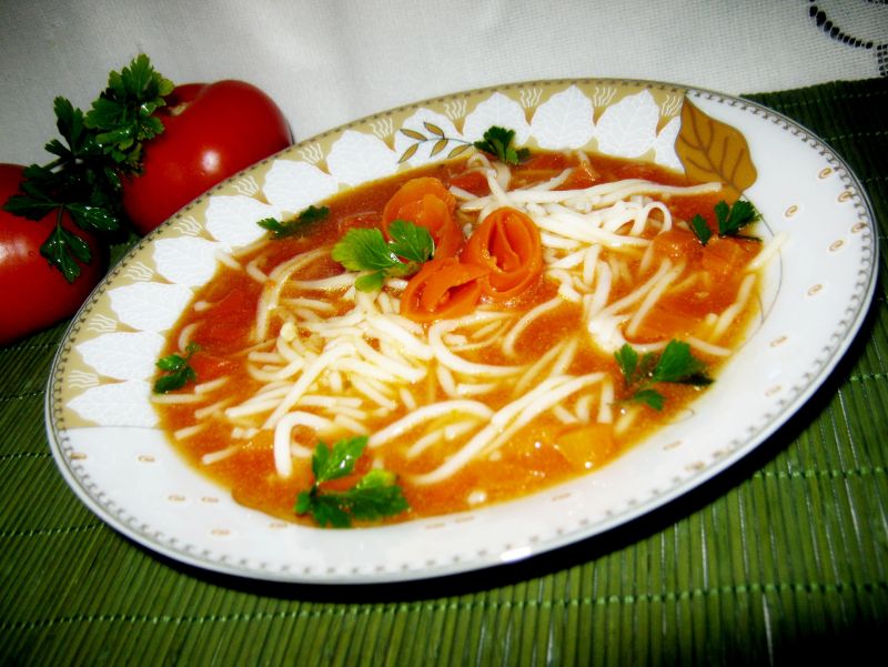 Zupa pomidorowa z papryką