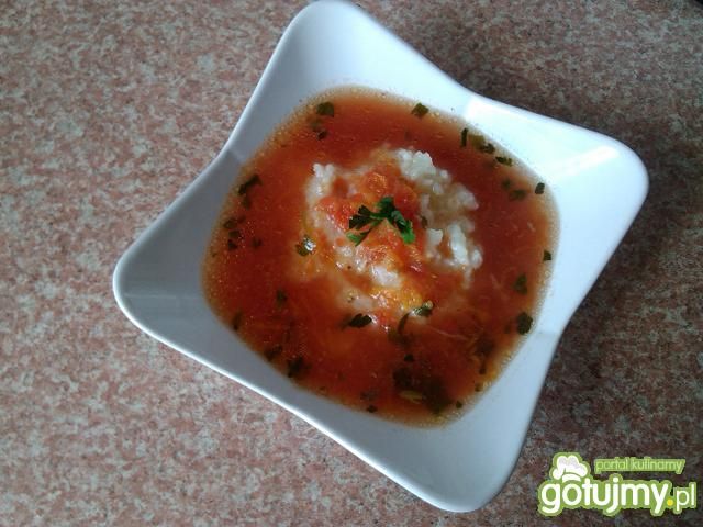 Zupa pomidorowa z paprykowym kremem