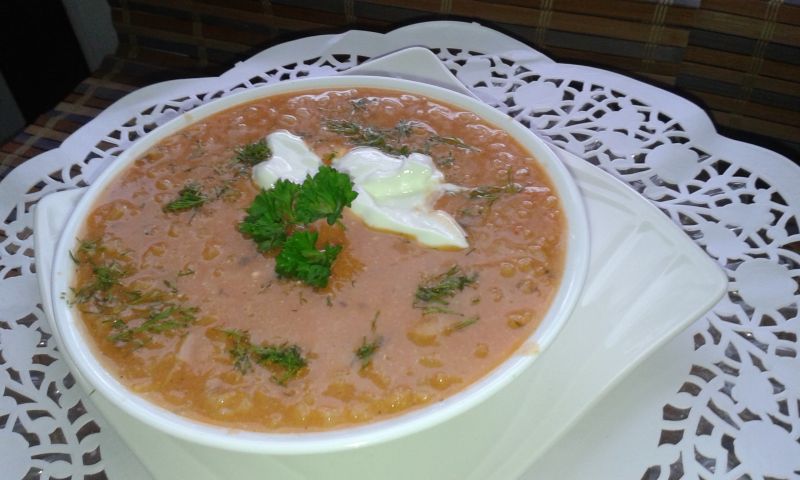 Zupa pomidorowa z ryżem  Zupa pomidorowa z ryżem