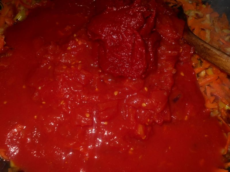 Zupa pomidorowa z ziemniakami