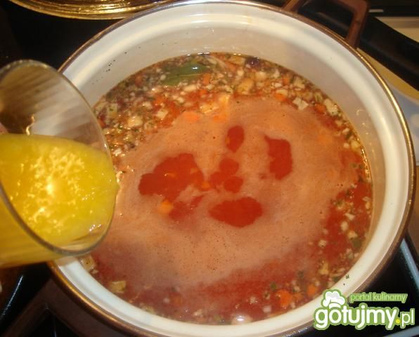Zupa pomidorowo-pomarańczowa